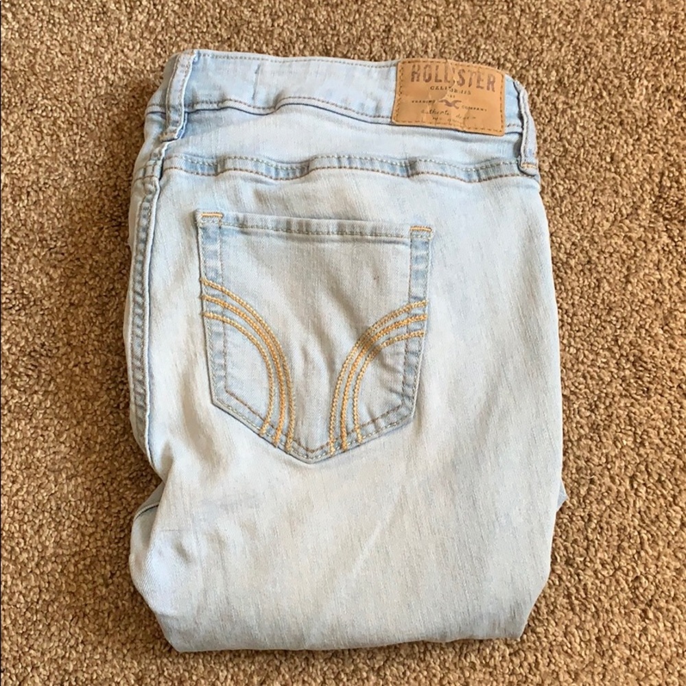 Light Wash Hollister Super Skinny Jeans